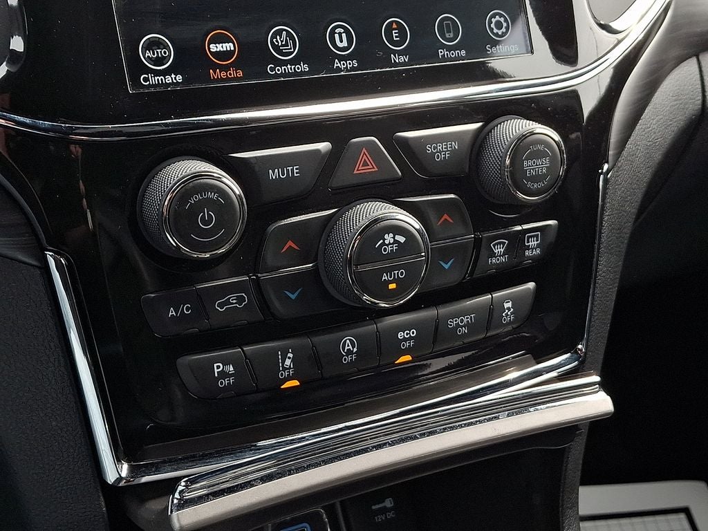 2021 Jeep Grand Cherokee Laredo X 4x4