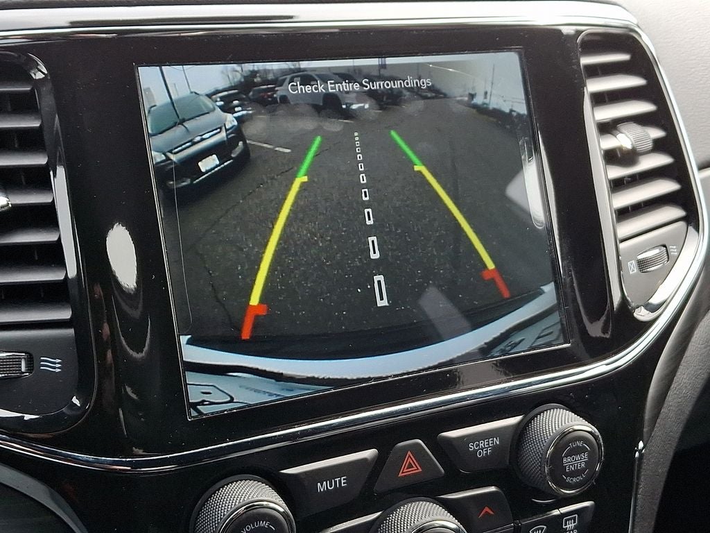 2021 Jeep Grand Cherokee Laredo X 4x4