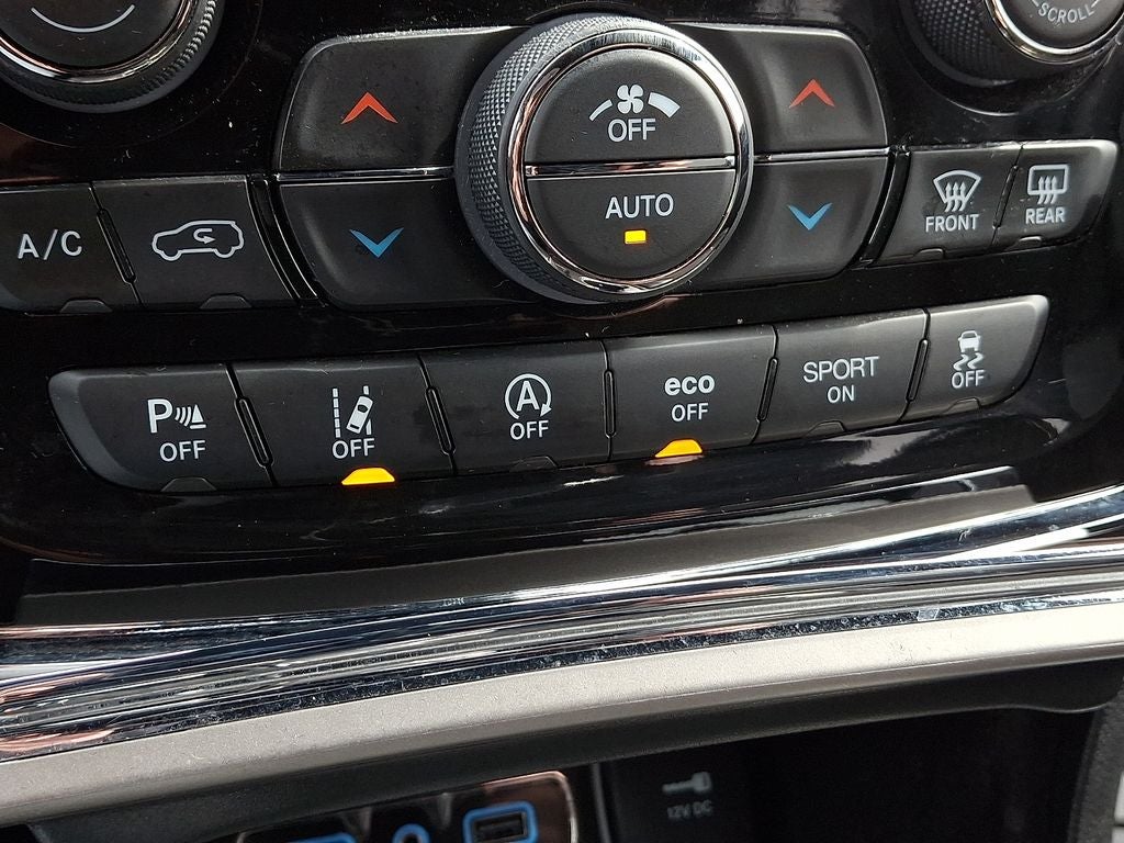 2021 Jeep Grand Cherokee Laredo X 4x4