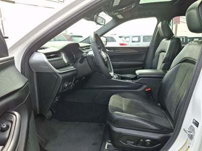 2023 Jeep Grand Cherokee Altitude 4x4