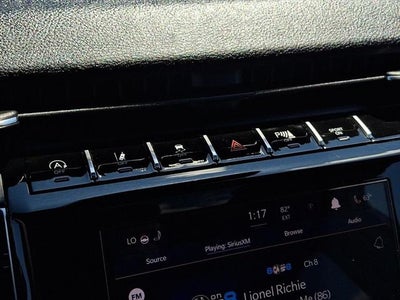 2025 Jeep Grand Cherokee Laredo X 4x4