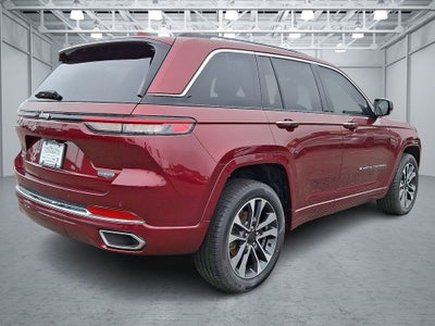 2022 Jeep Grand Cherokee Overland 4x4