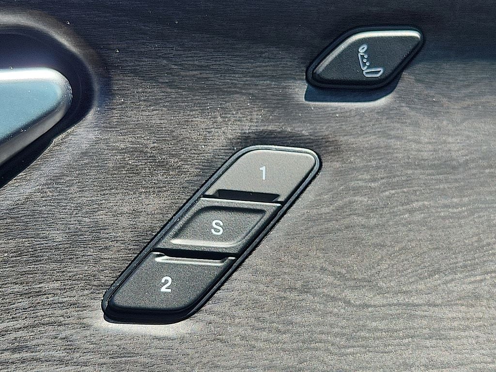 2022 Jeep Grand Cherokee Overland 4x4