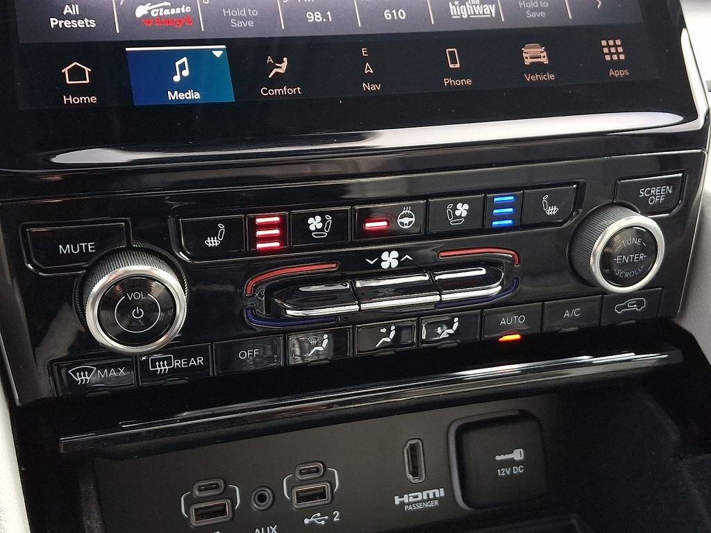 2022 Jeep Grand Cherokee Overland 4x4