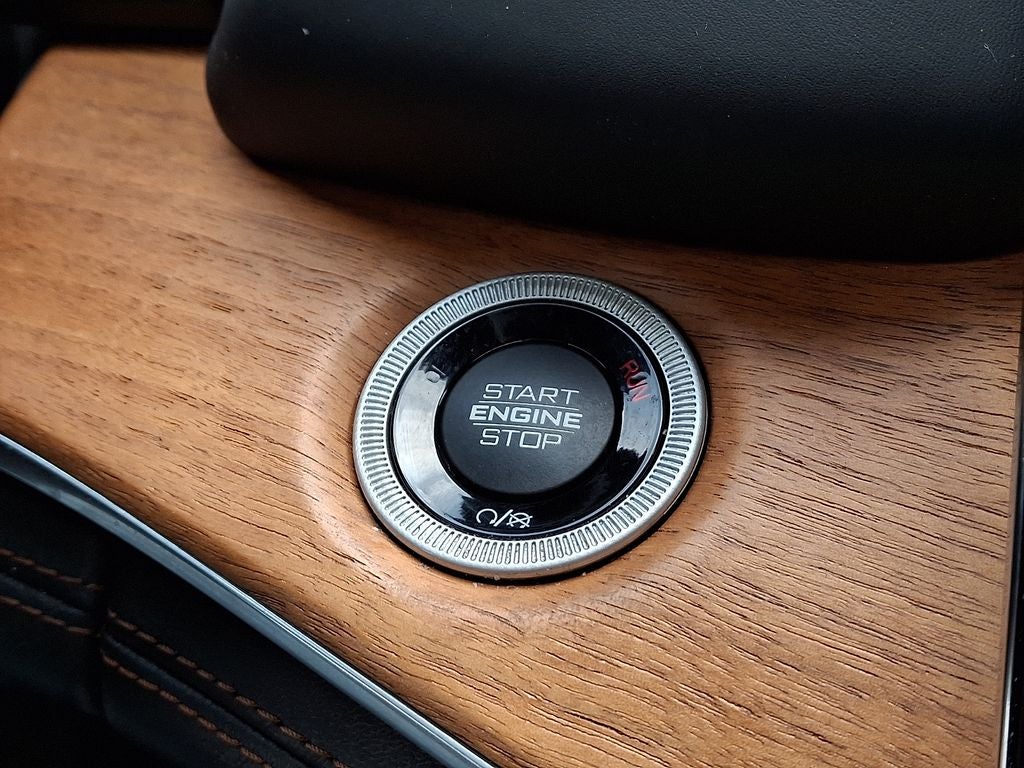 2022 Jeep Grand Cherokee Summit Reserve 4x4