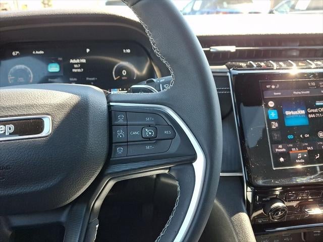 2023 Jeep Grand Cherokee L Altitude 4x4