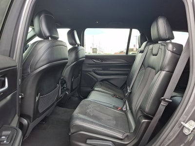 2024 Jeep Grand Cherokee L Altitude 4x4