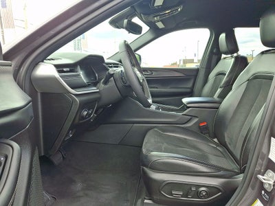 2024 Jeep Grand Cherokee L Altitude 4x4