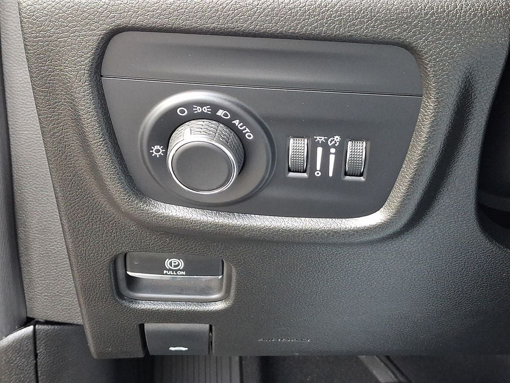 2024 Jeep Grand Cherokee L Altitude 4x4