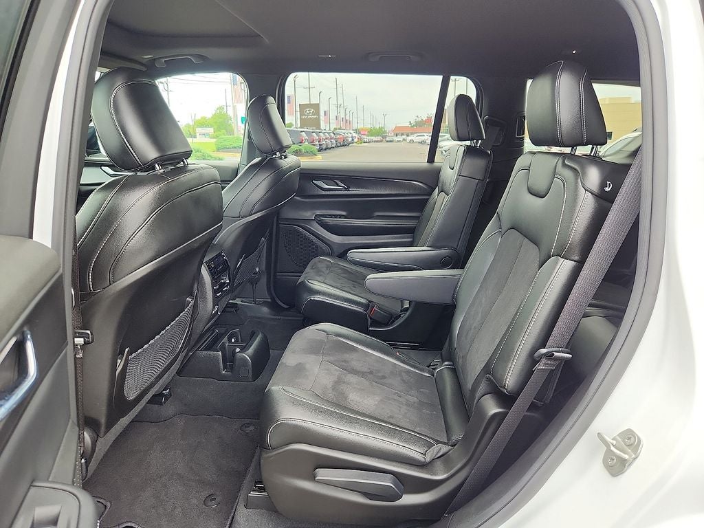 2024 Jeep Grand Cherokee L Altitude X 4x4