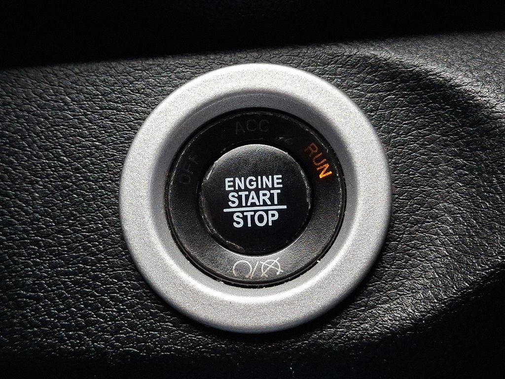 2017 RAM 1500 Sport Crew Cab 4x4 5'7' Box