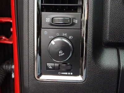 2017 RAM 1500 Sport Crew Cab 4x4 5'7' Box