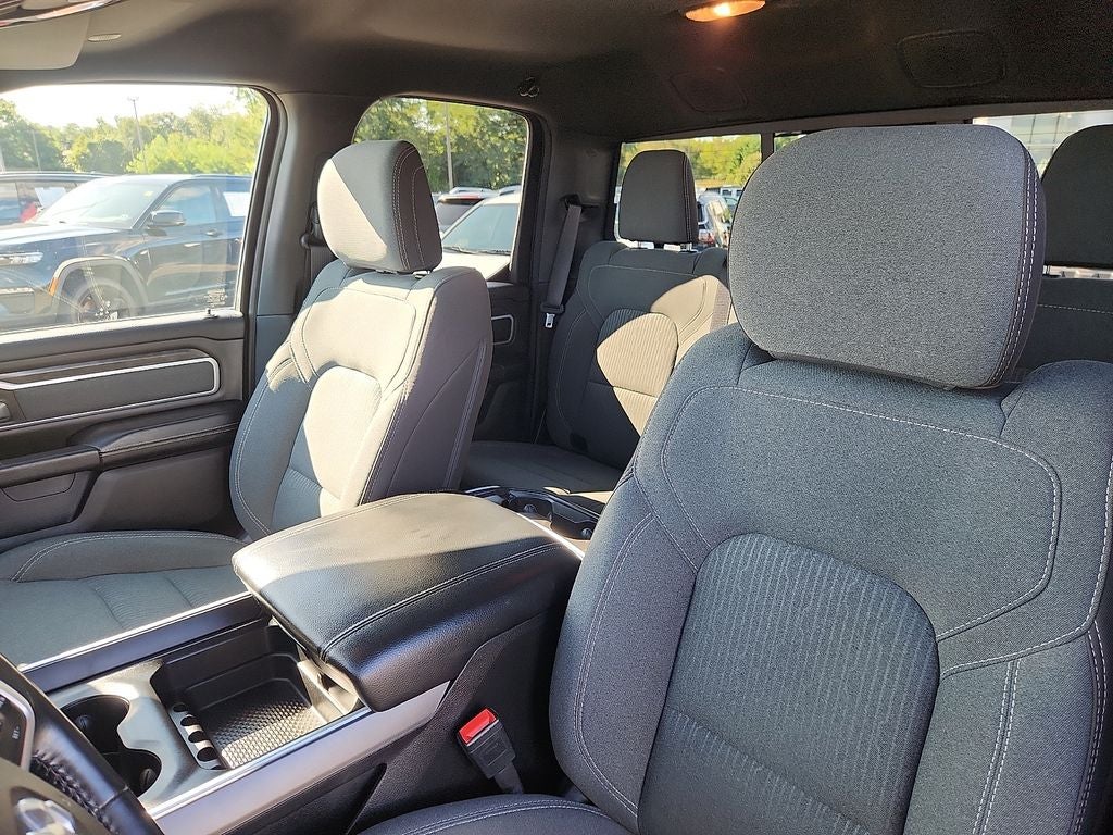 2022 RAM Ram 1500 Big Horn Quad Cab 4x4 6'4' Box
