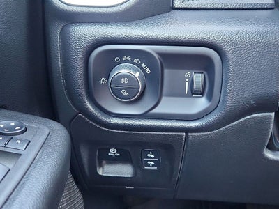 2022 RAM Ram 1500 Big Horn Quad Cab 4x4 6'4' Box