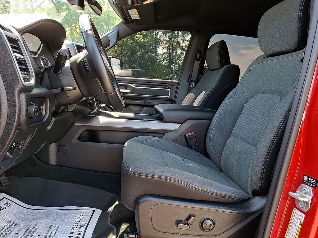 2023 RAM Ram 1500 Big Horn Crew Cab 4x4 5'7' Box