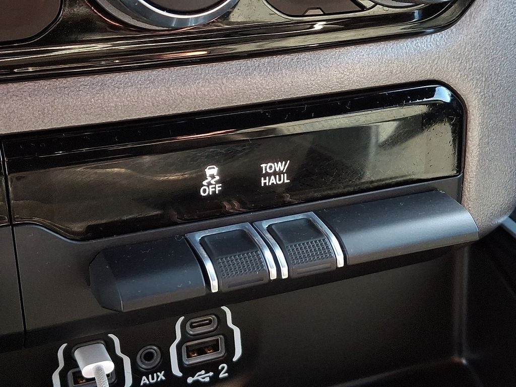 2022 RAM 1500 Big Horn Crew Cab 4x4 6'4' Box