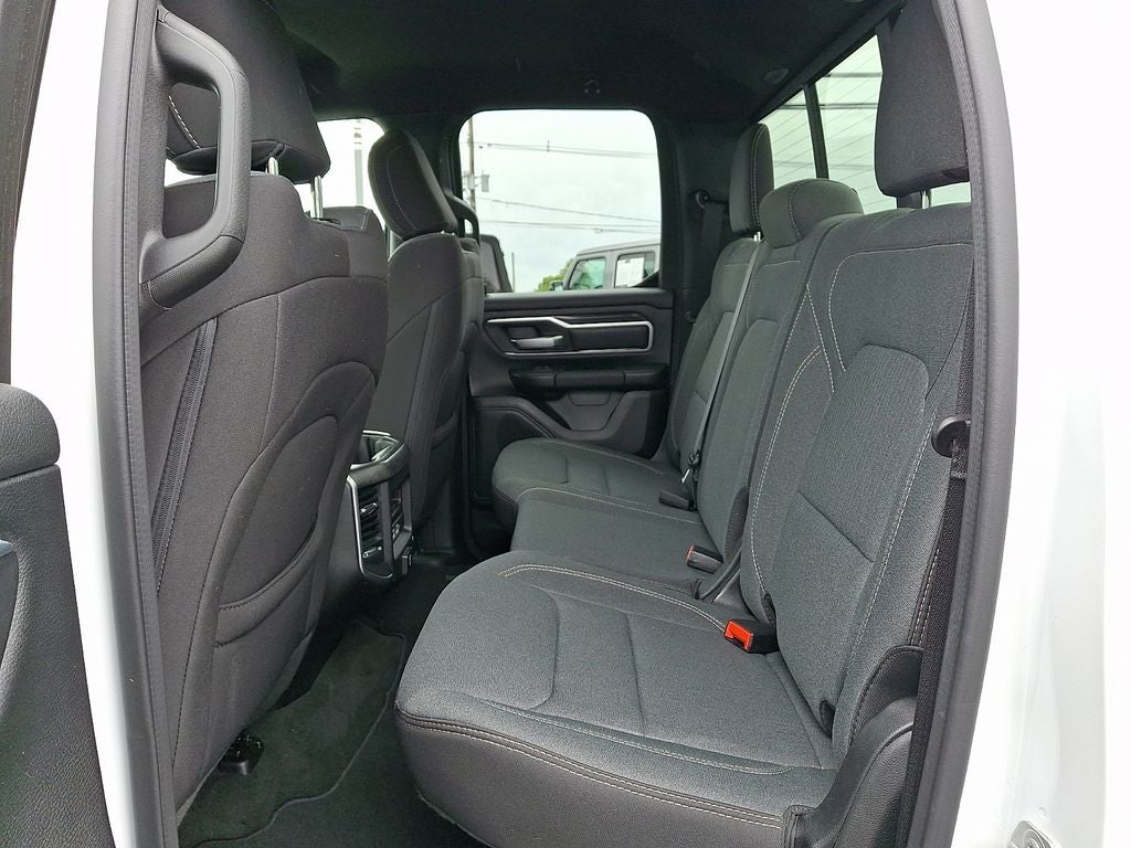 2022 RAM Ram 1500 Big Horn Quad Cab 4x4 6'4' Box