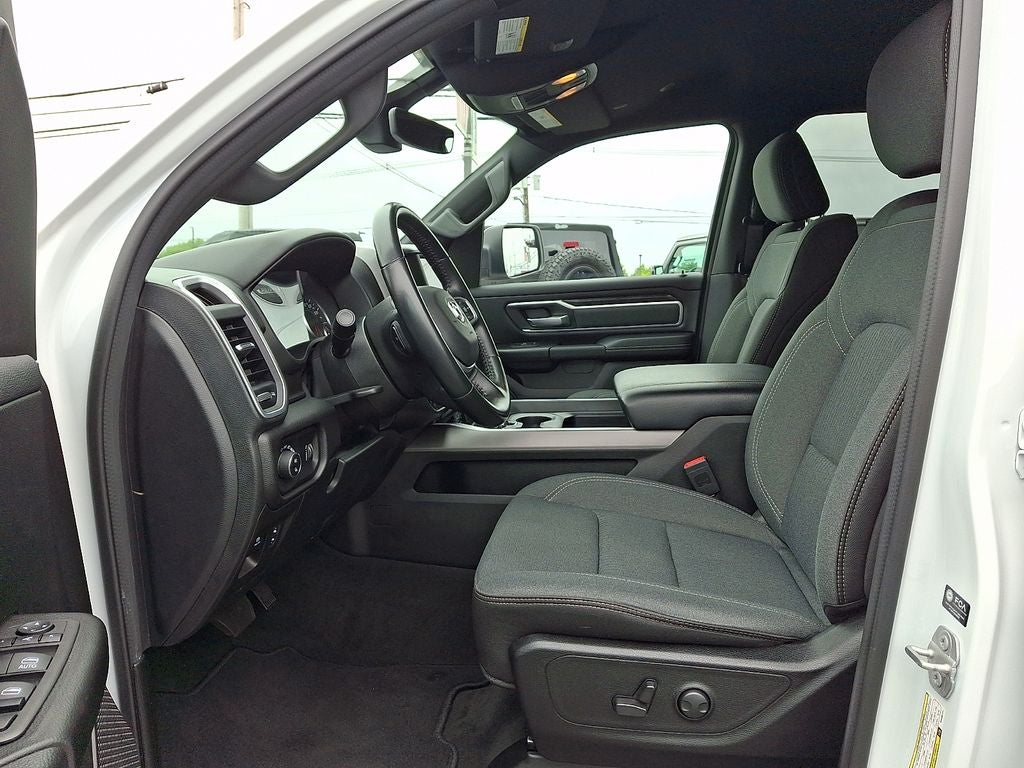 2022 RAM Ram 1500 Big Horn Quad Cab 4x4 6'4' Box