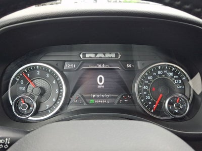 2022 RAM Ram 1500 Big Horn Quad Cab 4x4 6'4' Box