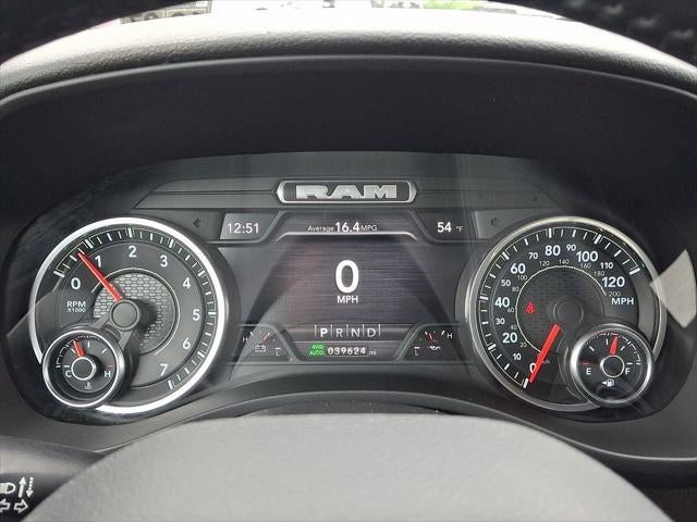 2022 RAM Ram 1500 Big Horn Quad Cab 4x4 6'4' Box
