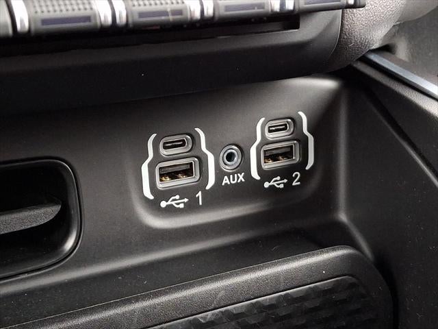 2022 RAM Ram 1500 Big Horn Quad Cab 4x4 6'4' Box