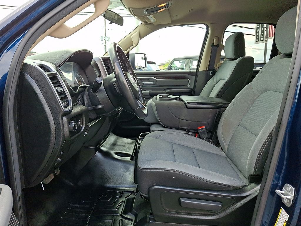 2020 RAM Ram 1500 Big Horn Quad Cab 4x4 6'4' Box