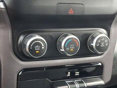 2020 RAM Ram 1500 Big Horn Quad Cab 4x4 6'4' Box