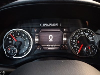 2022 RAM 1500 Big Horn Crew Cab 4x4 5'7' Box