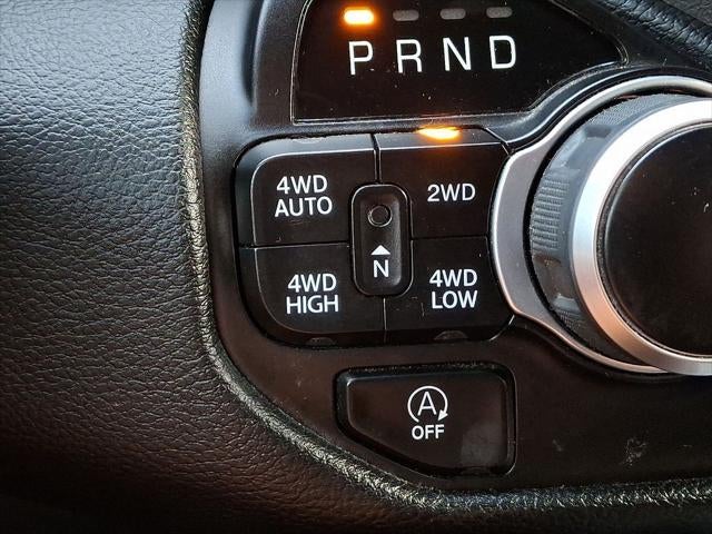 2022 RAM 1500 Big Horn Crew Cab 4x4 5'7' Box