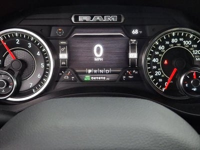 2021 RAM Ram 1500 Big Horn Crew Cab 4x4 5'7' Box