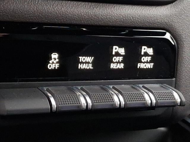 2021 RAM Ram 1500 Big Horn Crew Cab 4x4 5'7' Box