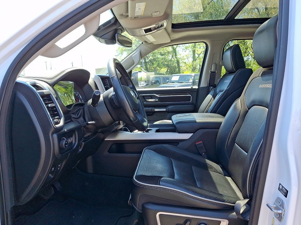 2022 RAM Ram 1500 Laramie Crew Cab 4x4 5'7' Box