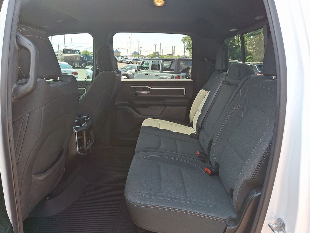 2021 RAM Ram 1500 Big Horn Crew Cab 4x4 6'4' Box