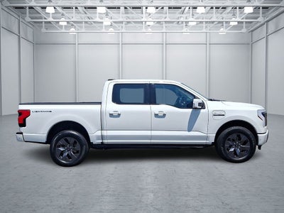 2023 Ford F-150 Lightning LARIAT