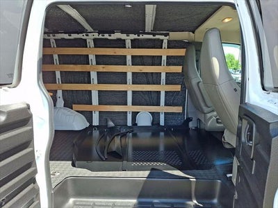 2022 GMC Savana Cargo RWD 2500 Regular Wheelbase Work Van
