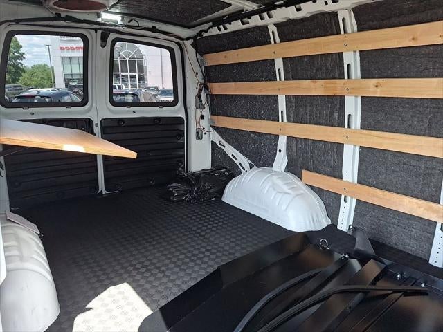 2022 GMC Savana Cargo RWD 2500 Regular Wheelbase Work Van