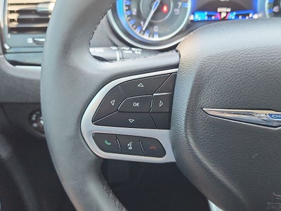 2023 Chrysler 300 Touring L AWD