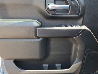2025 Chevrolet Silverado 2500HD 4WD Crew Cab Standard Bed Custom
