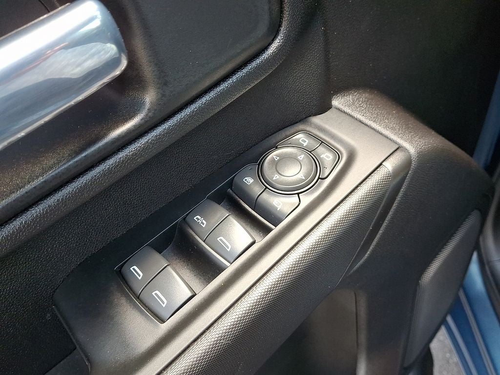 2025 Chevrolet Silverado 2500HD 4WD Crew Cab Standard Bed Custom