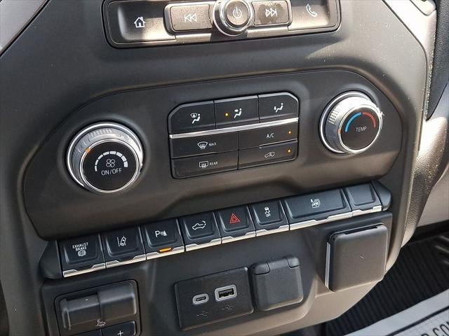 2025 Chevrolet Silverado 2500HD 4WD Crew Cab Standard Bed Custom