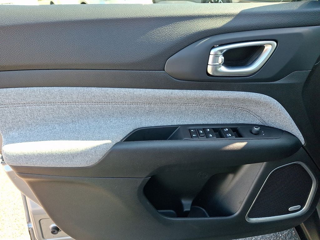 2023 Jeep Compass Latitude Lux FWD