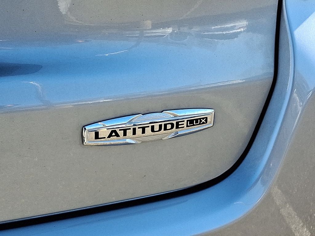 2023 Jeep Compass Latitude Lux FWD