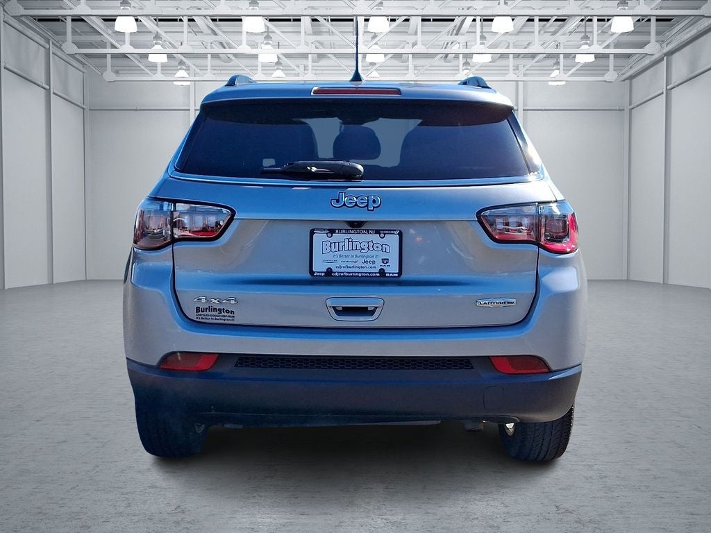 2023 Jeep Compass Latitude Lux FWD