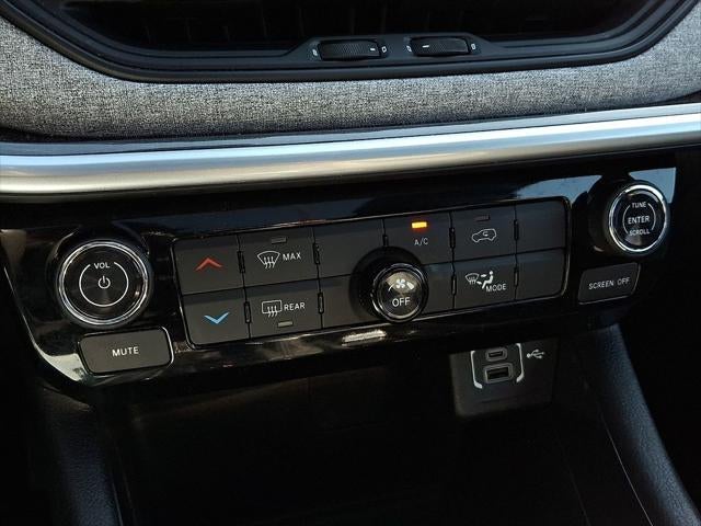 2023 Jeep Compass Latitude Lux FWD