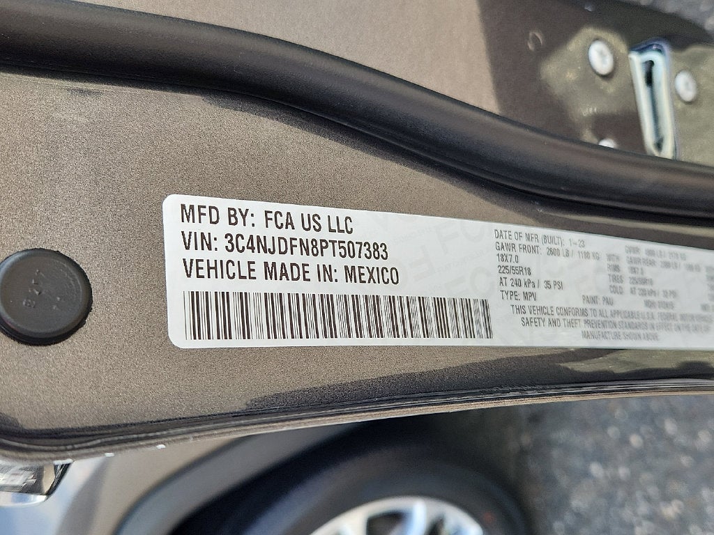 2023 Jeep Compass Latitude Lux FWD
