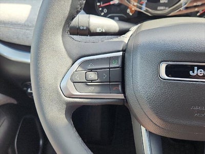 2023 Jeep Compass Latitude Lux FWD