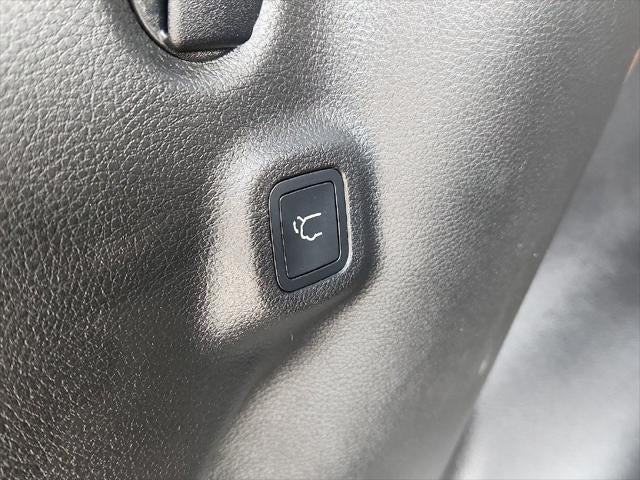 2023 Jeep Compass Latitude Lux FWD