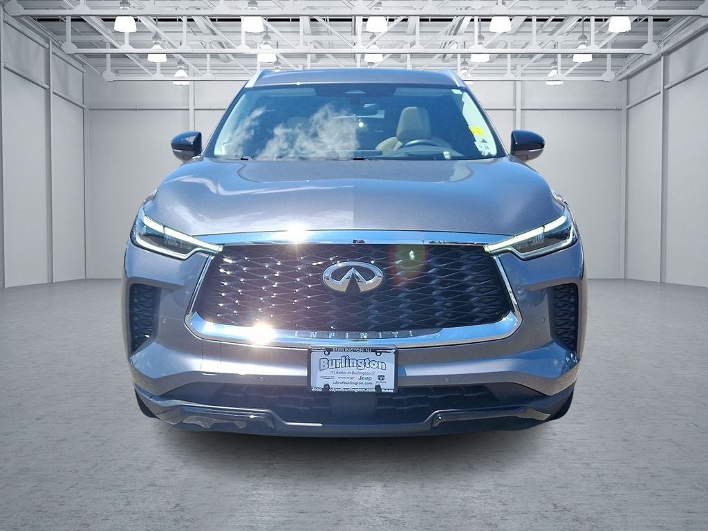 2023 INFINITI QX60 LUXE AWD