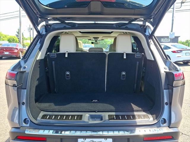 2023 INFINITI QX60 LUXE AWD