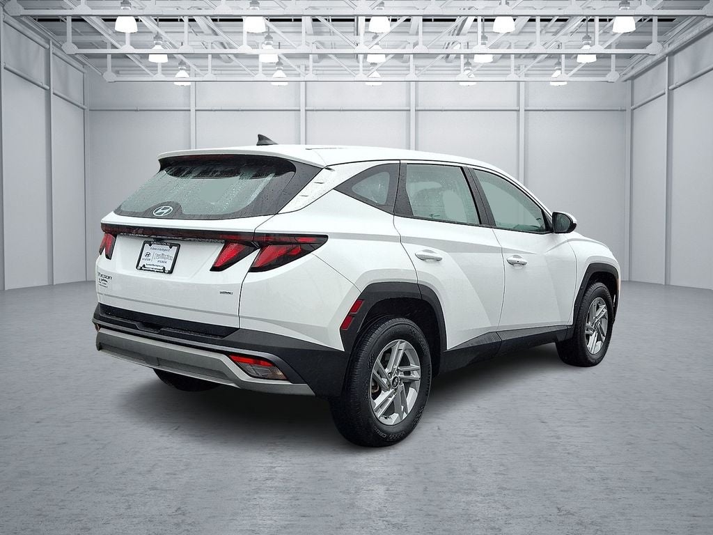 2025 Hyundai TUCSON SE